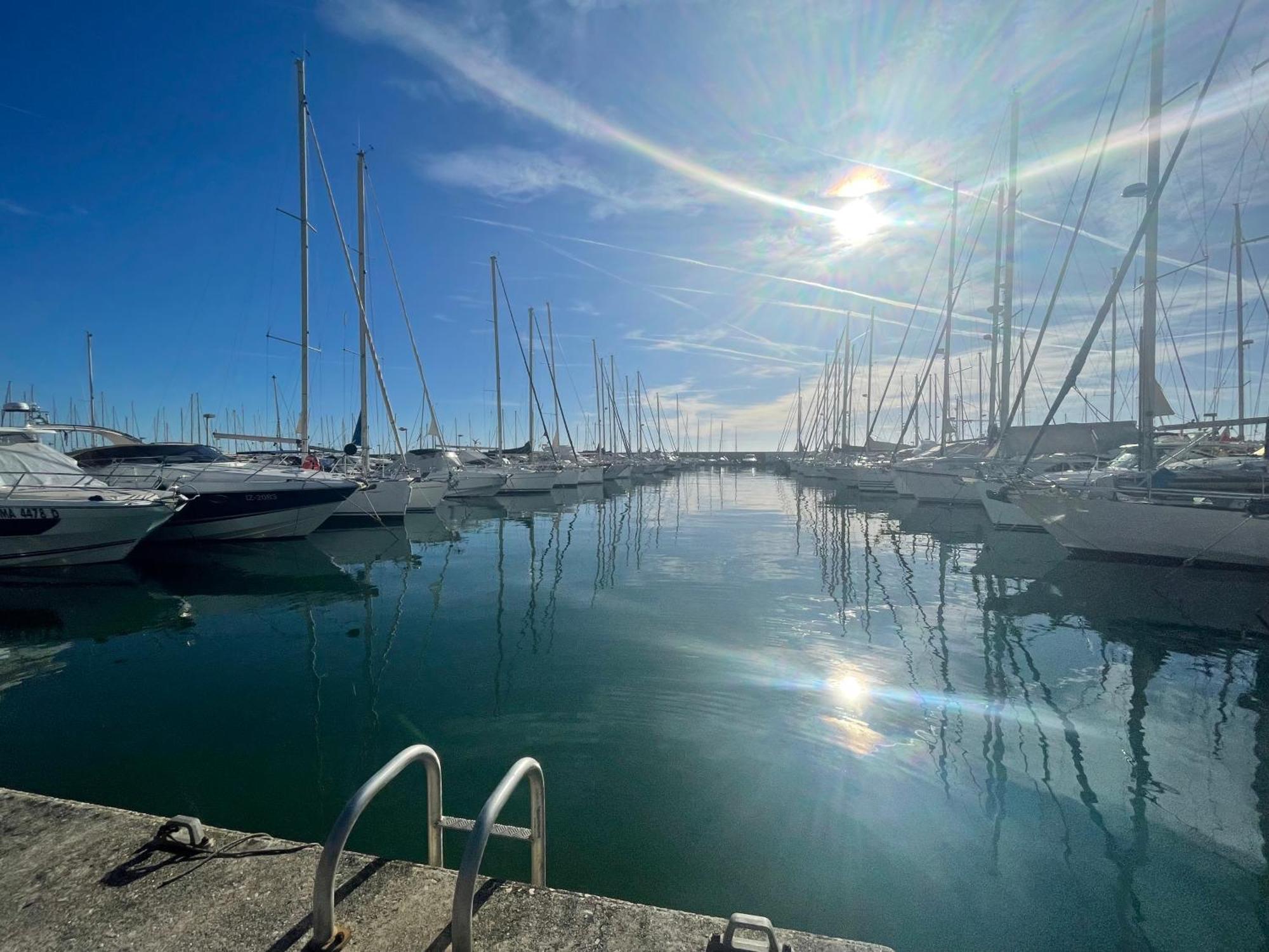 Superbe Appartement En Bord De Mer, Pres Du Centre Et Des Plages Mentona Zewnętrze zdjęcie